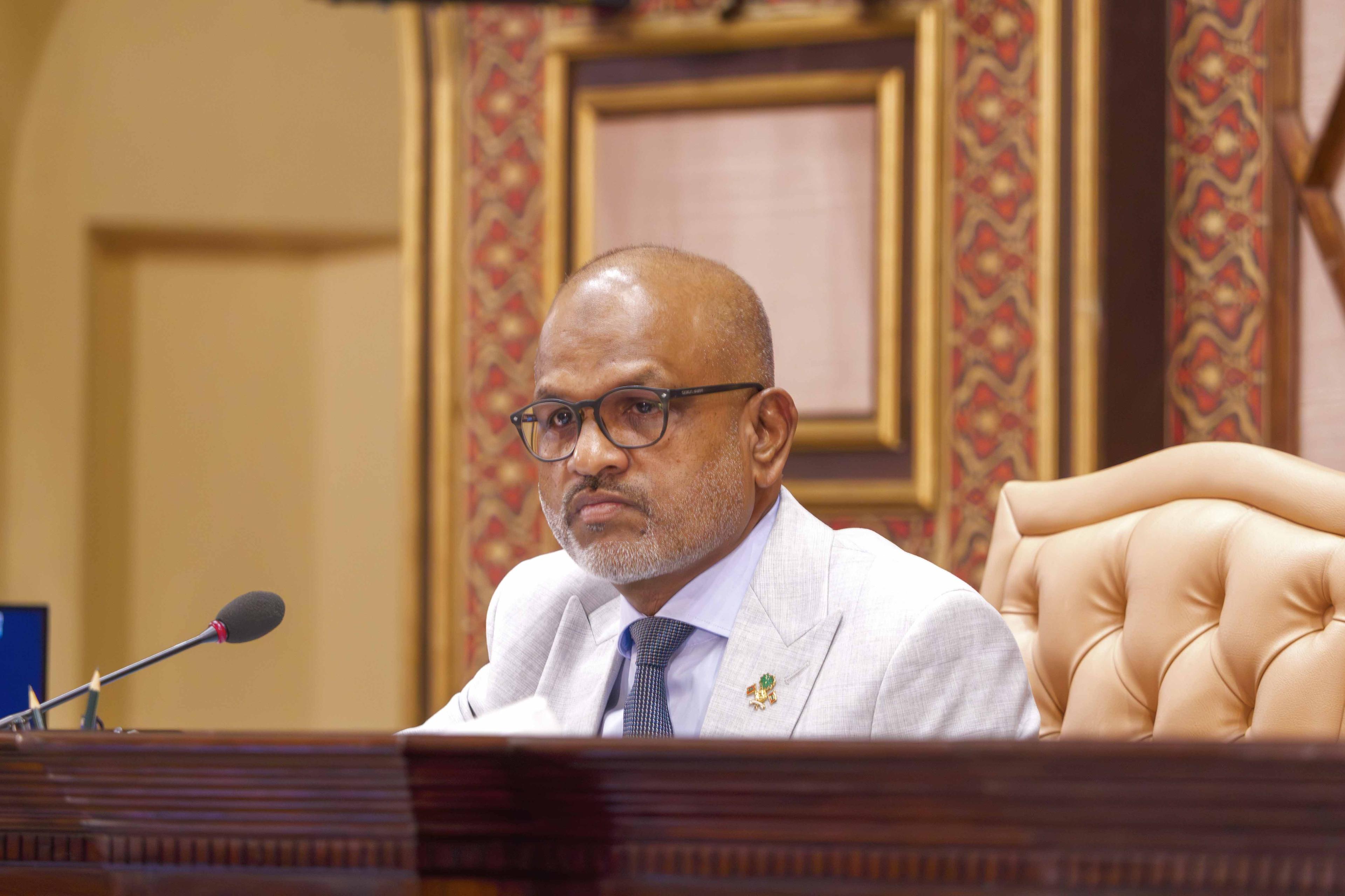 ރާއްޖެ އިން އާޖެންޓީނާގެ ނޮންރެސިޑެންޓް ސަފީރުކަމަށް ޑރ އަލީ ނަސީރު މުހައްމަދު އައްޔަނުކުރަން ފާސްކޮށްފި 