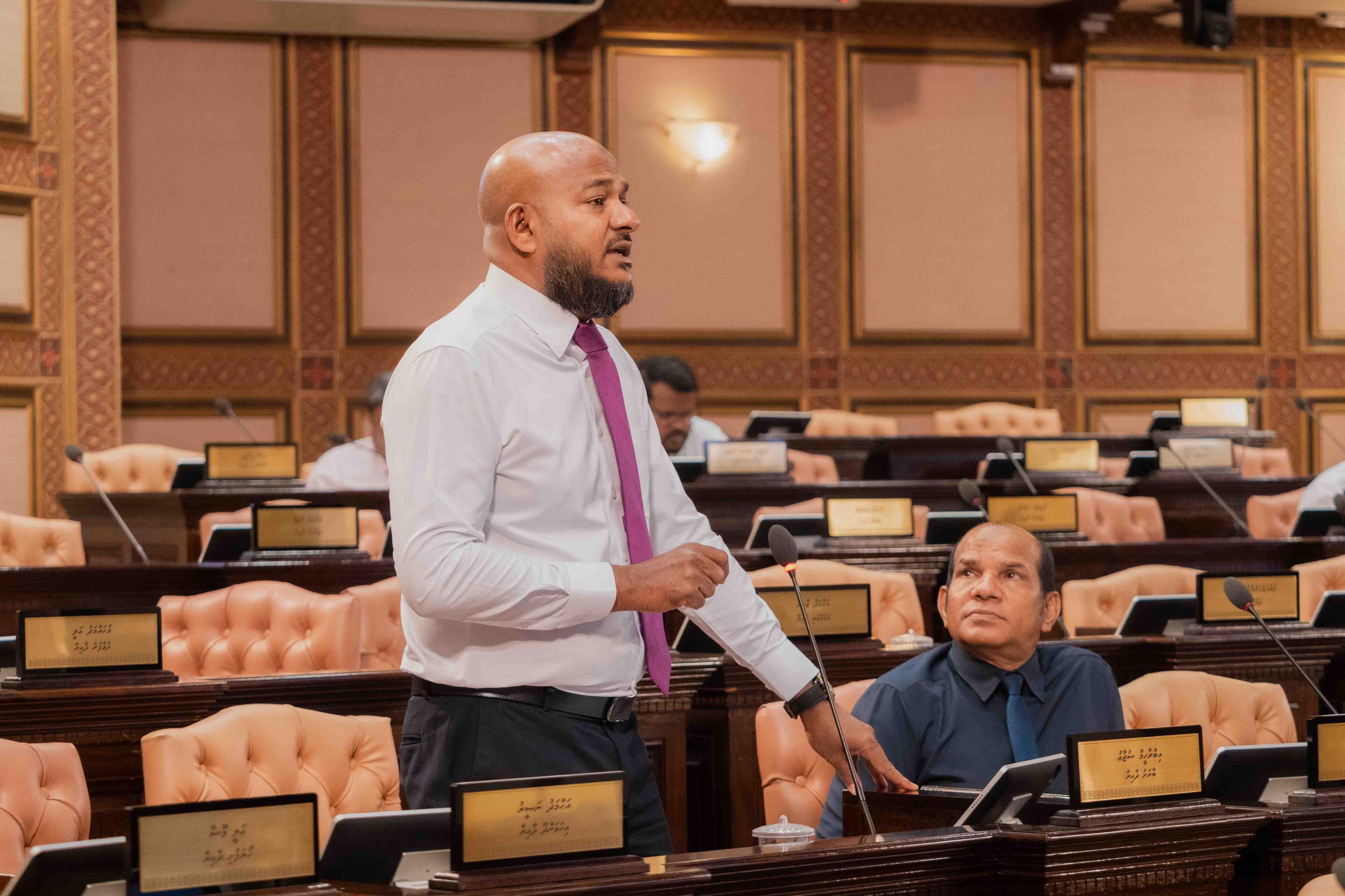  އެމްޑީޕީޢަށް ލޯކަލް ކައުންސިލް ކާމިޔާބުކުރެވުނީ ރައީސް ނަޝީދާއެކު: ޝުޖާއު