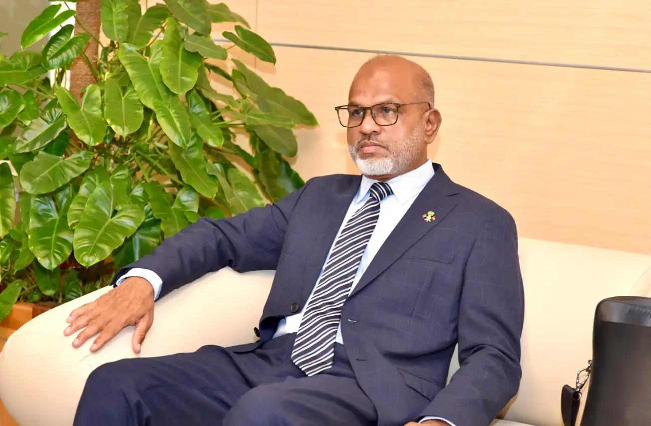 ޕީއެންސީގެ ޕީޖީގެ ވަޓްސްއެޕް ގުރޫޕުން ނާޒިމް ބޭރުކޮށްފި