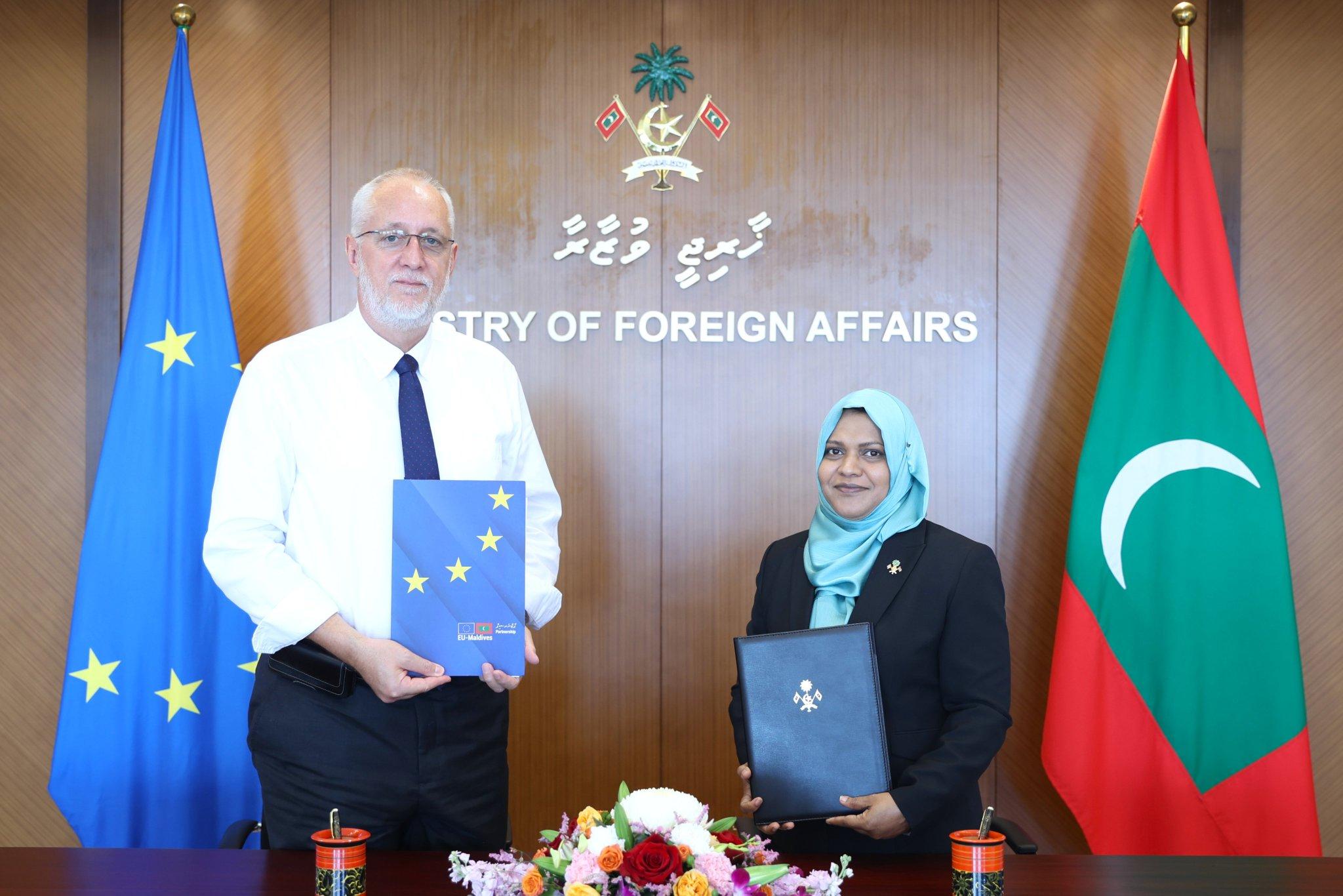 ކުޅިތަކާއި ކަނޑޫފާތައް ހިމާޔަތްކުރަން އީޔޫއިން މާލީ އެހީތެރިކަން ދީފި