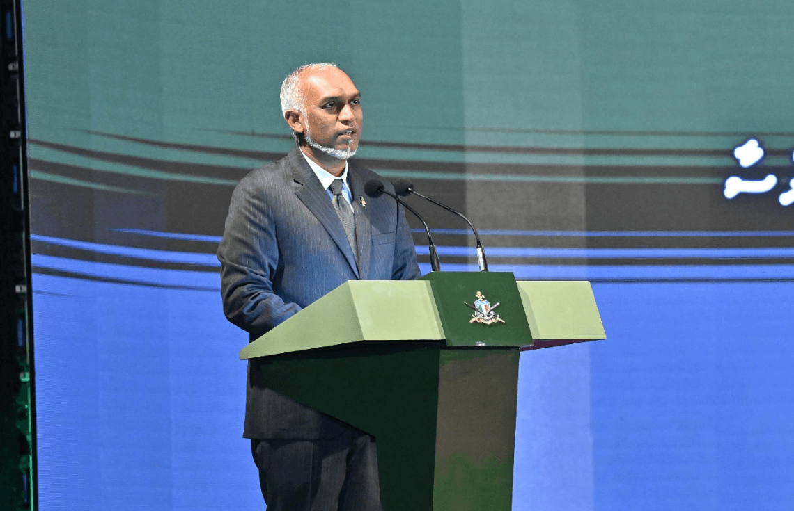 އާއިލާތަކާ ކައިރިން ޚިދުމަތްކުރުމުގެ ފުރުސަތު ސިފައިންނަށް ފަހިކޮށް ދޭނަން: ރައީސް
