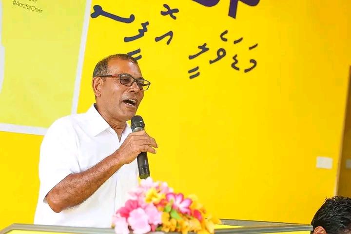 ޒަމީރު އިސްތިއުފާ ދިނީ ދަރަނީގެ މައްސަލައިގައި: ރައީސް ނަޝީދު 
