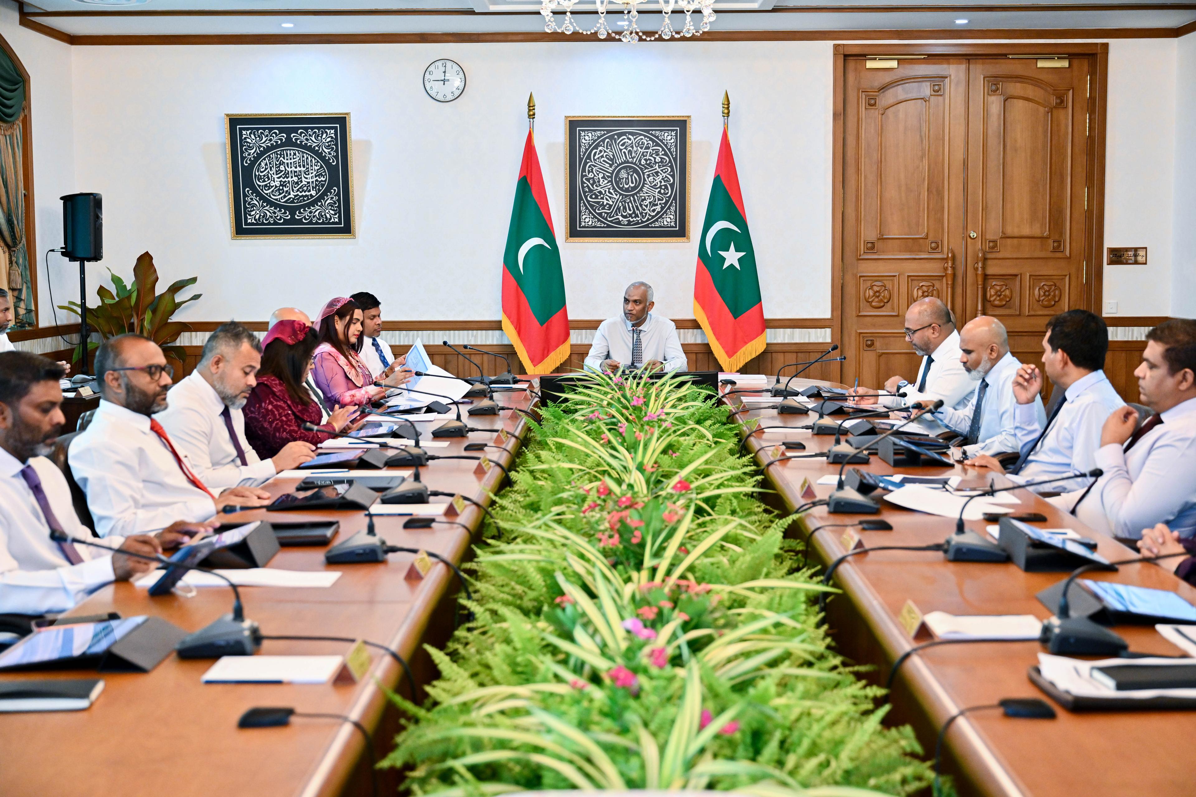 މަޝްރޫއުތައް ސުންގަޑިތަކަށް ނިންމަން ހާއްސަ ފިޔަވަޅުތަކެއް ސަރުކާރުން  އަޅަނީ
