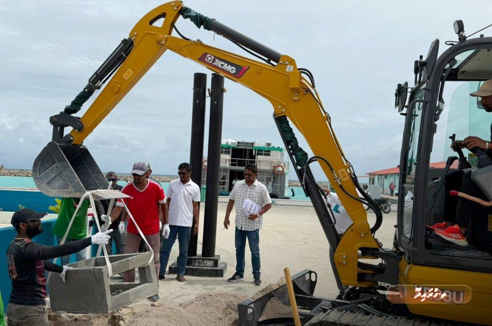 ގުރައިދޫ މަގުތައް ތަރައްގީ ކުރަން ފަށައިފި 