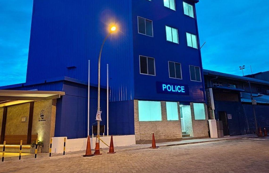 އަންހެނަކު ވިއްކާލާނެ ކަމަށް، އޭނާގެ ކުރީގެ ފިރިމީހާ ބުނި  މައްސަލައެއް ފުލުހުން ބަލަނީ