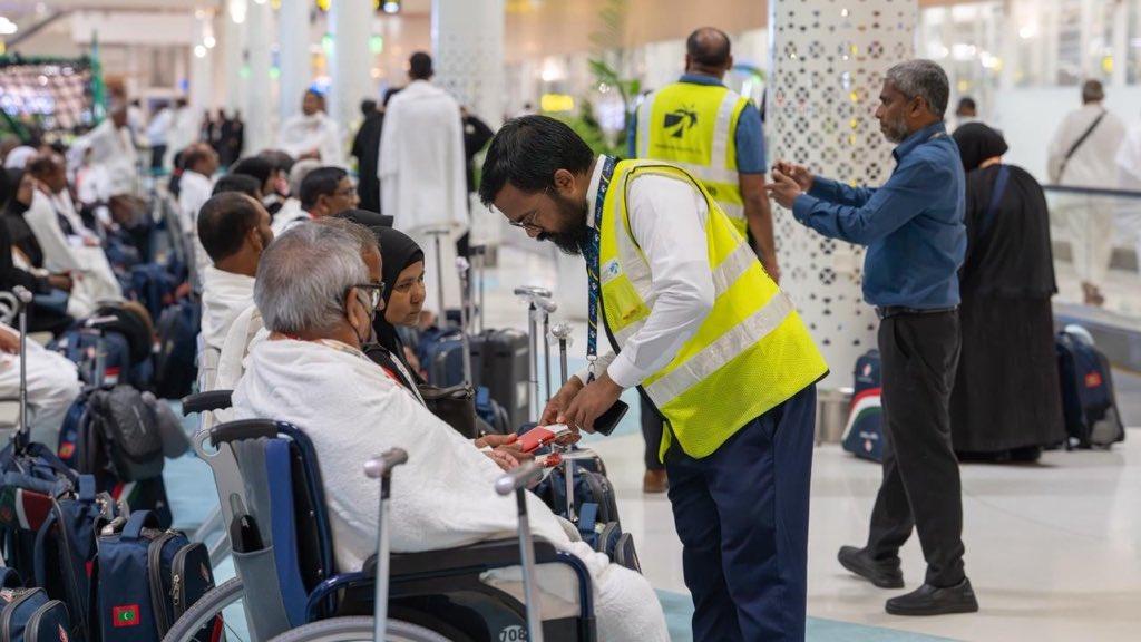 ވީއައިއޭގެ އިންކްލޫސިވް ޚިދުމަތުގެ ތެރެއިން "ކާމް ރޫމް" އާންމުންގެ ބޮޑު ތަރުހީބެއް!
