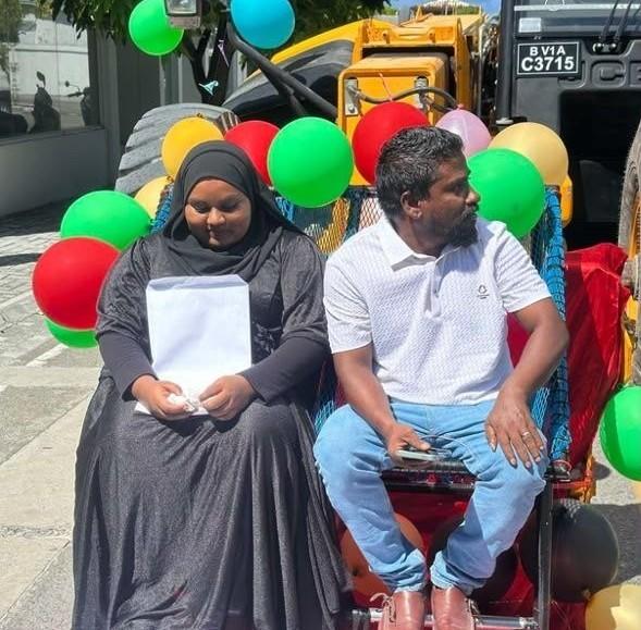 25 އަހަރުގެ ލޯބީގެ ކާވެނި ތަފާތު ފޯރިގަދަކޮށް ގއ. ވިލިގިލީގައި!