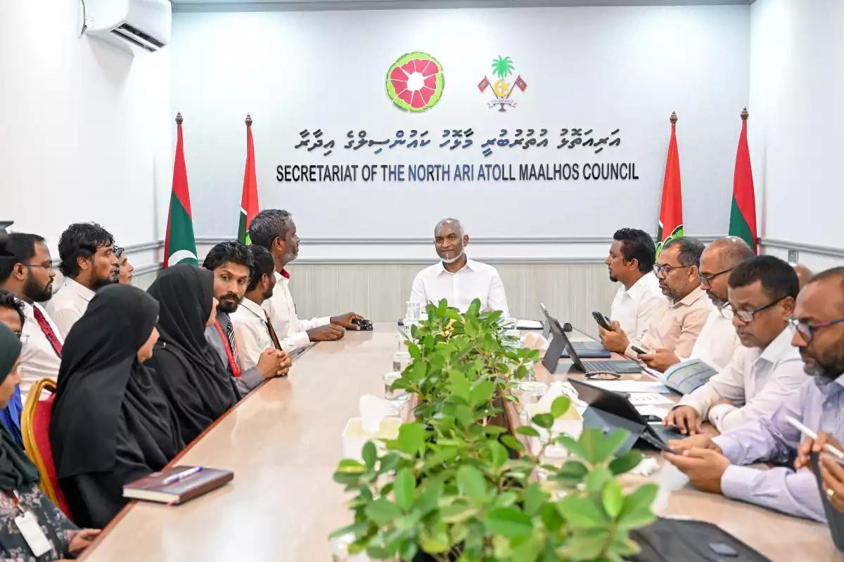 މުވައްޒަފުން ނުލިބޭނަމަ އަތޮޅުގެ އެހެން ރަށަކުން ނެގުމުގެ ހުއްދަ ކައުންސިލްތަކަށް!