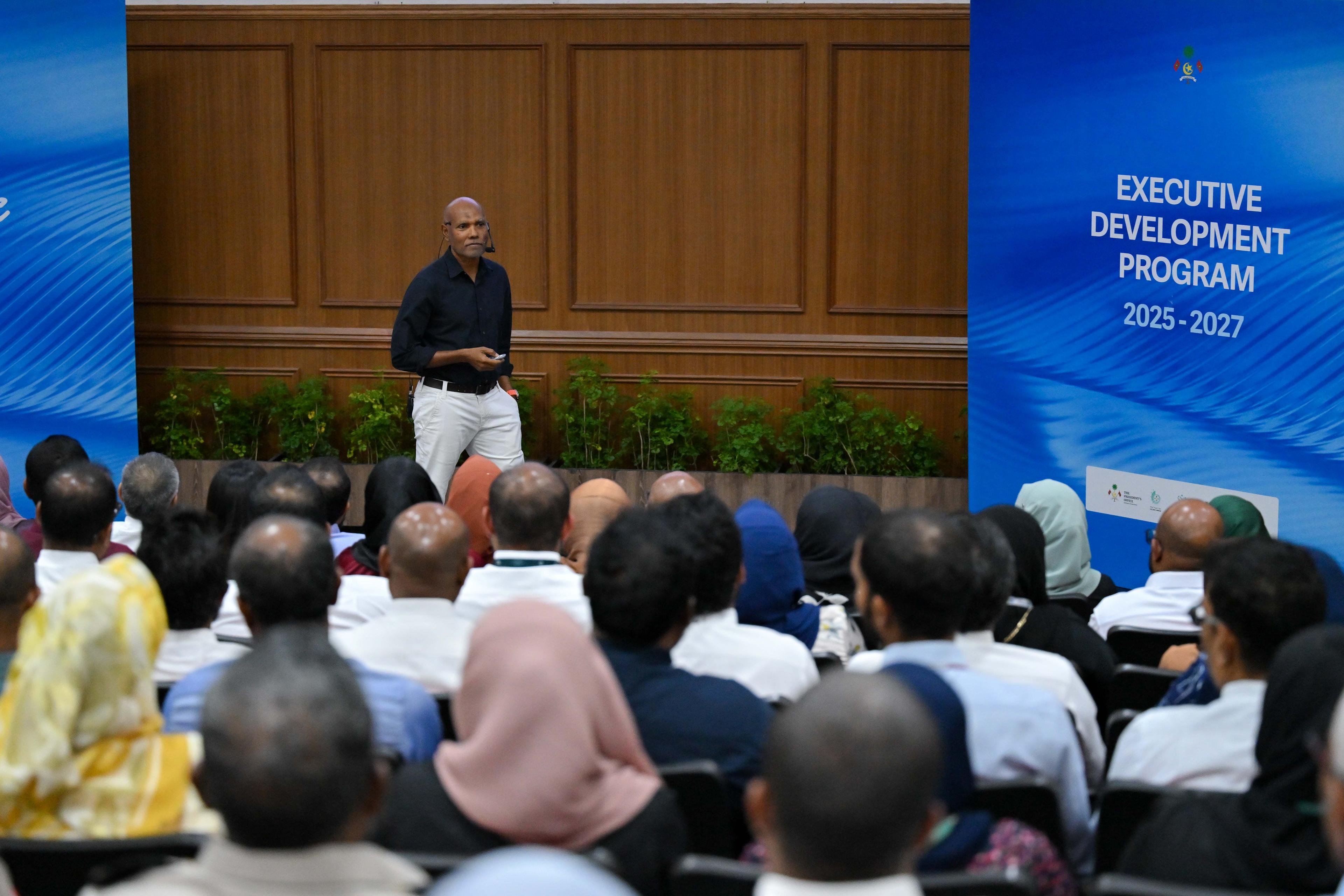 އިސް މުވައްޒަފުންގެ ހުނަރާއި ޤާބިލުކަން އިތުރުކުރުމުގެ ޕްރޮގްރާމުގެ ފަސްވަނަ ސެޝަން ބާއްވައިފި