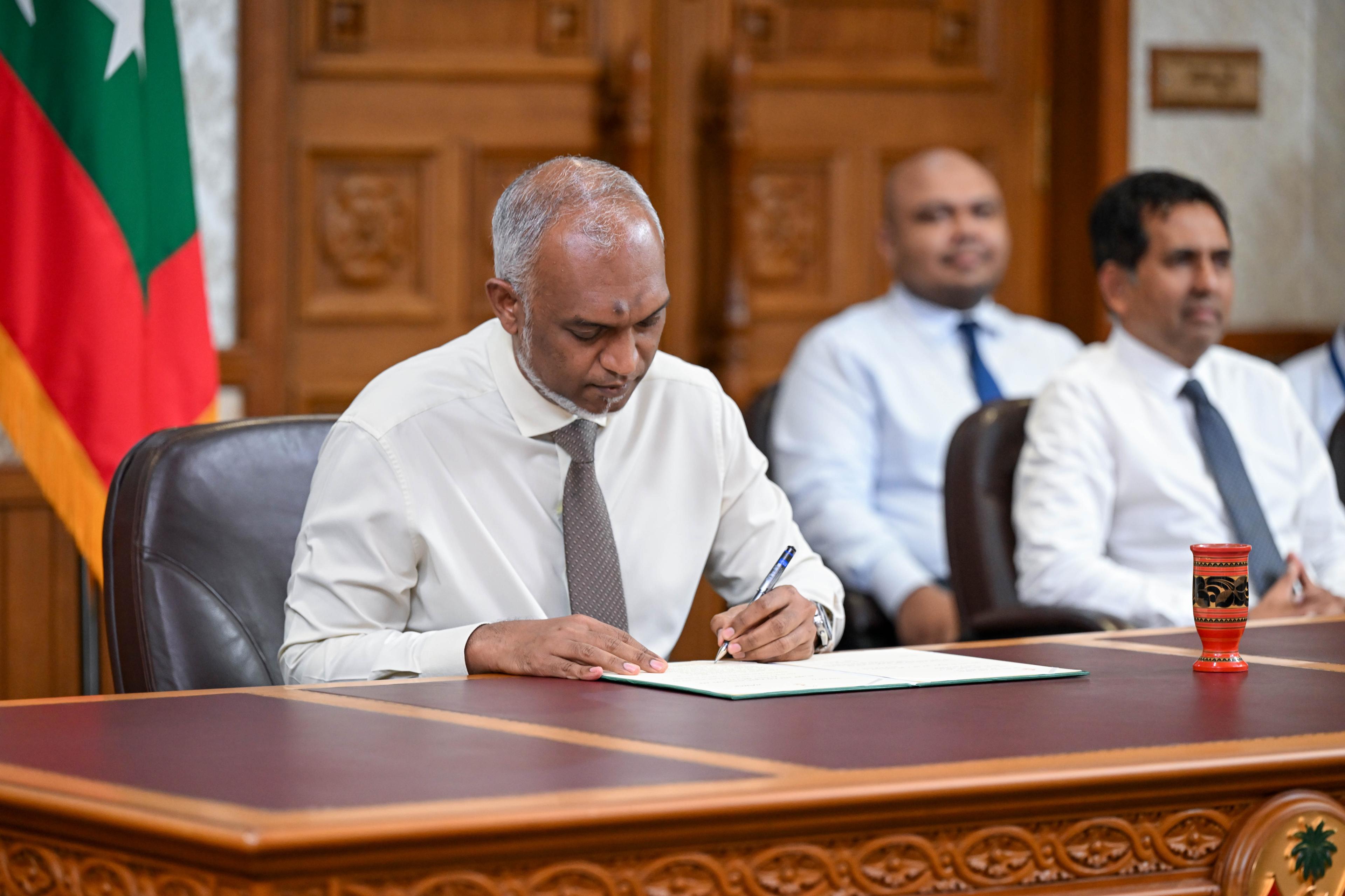 އަދުލު އިންސާފު ގާއިމްކުރުމުގައި ވަކި މީހަކަށް ބެލުމެއް ނޯންނާނެ: ރައީސް 