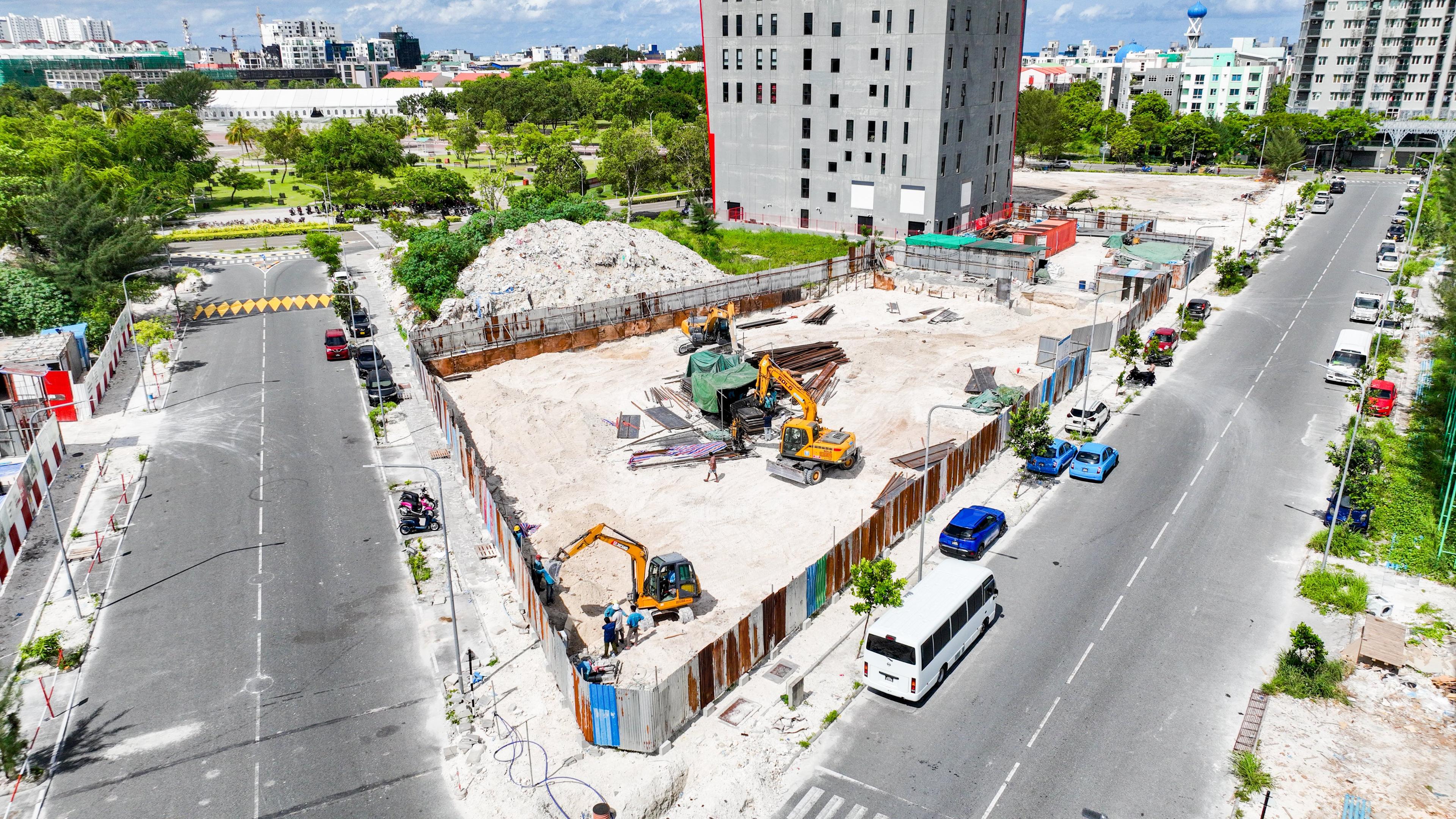 ރާއްޖޭގައި ބިނާކުރެވޭ އެންމެ ބޮޑު ވަޤްފު ޢިމާރާތް "ދާރުއްސަލާމް" ގެ މަސައްކަތް ފަށައިފި