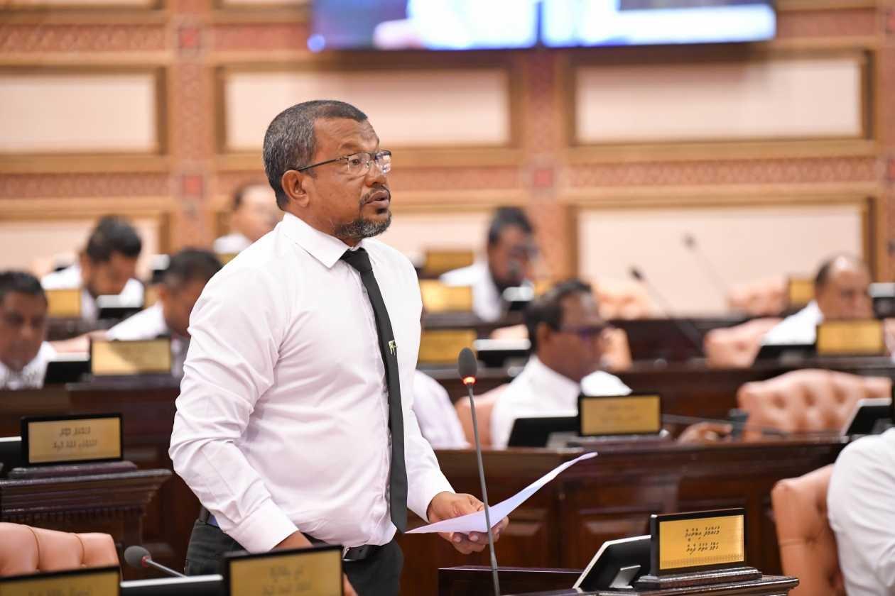 އެއްގަމު އުޅަނދު ޓޯކުރާ މައްސަލަ ހައްލުކޮށްދޭން ކޮމިޓީއަށް ހުށަހަޅައިފި
