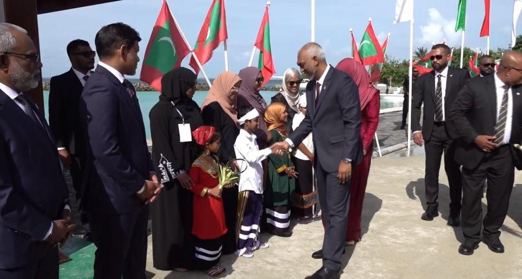 ގައުމީ ދުވަހުގެ ރަސްމީ ޖަލްސާ އަށް ރައީސުލްޖުމްހޫރިއްޔާ އުތީމަށް ވަޑައިގެންފި