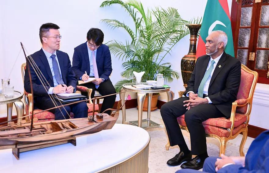 ޗައިނާގެ ކޮމިއުނިސްޓް ޕާޓީގެ ވަފުދެއް ރައީސާ ބައްދަލުކޮށްފި