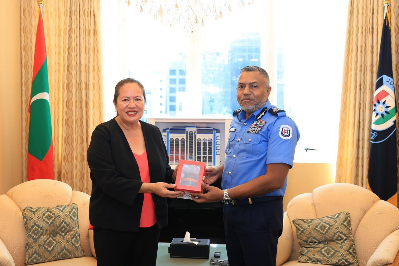މީހުން ޓްރެފިކްކުރުމާއި ބޯޑަރު ހުރަސްކޮށް ހިންގާ ކުށްތައް ހުއްޓުވުމަށް އައިއޯއެމްއާއި ފުލުހުންގެ މަޝްވަރާ!