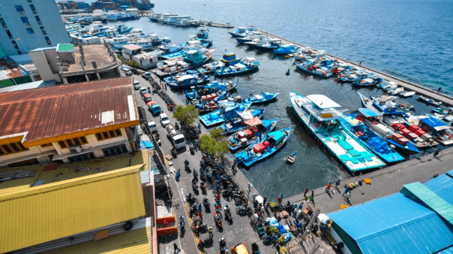 މެލޭޝިޔާގެ ބޮޑުވަޒީރު ރާއްޖެއަށް: މާލޭގެ ޓްރެފިކަށް ބަދަލުތަކެއް