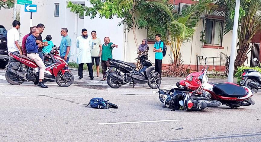 އެކްސިޑެންޓްގައި އަނިޔާވެއްޖެނަމަ އެއްލައްކަ ރުފިޔާއިން ޖޫރިމަނާ ކުރެވިދާނެ: ޓްރާންސްޕޯރޓް މިނިސްޓްރީ