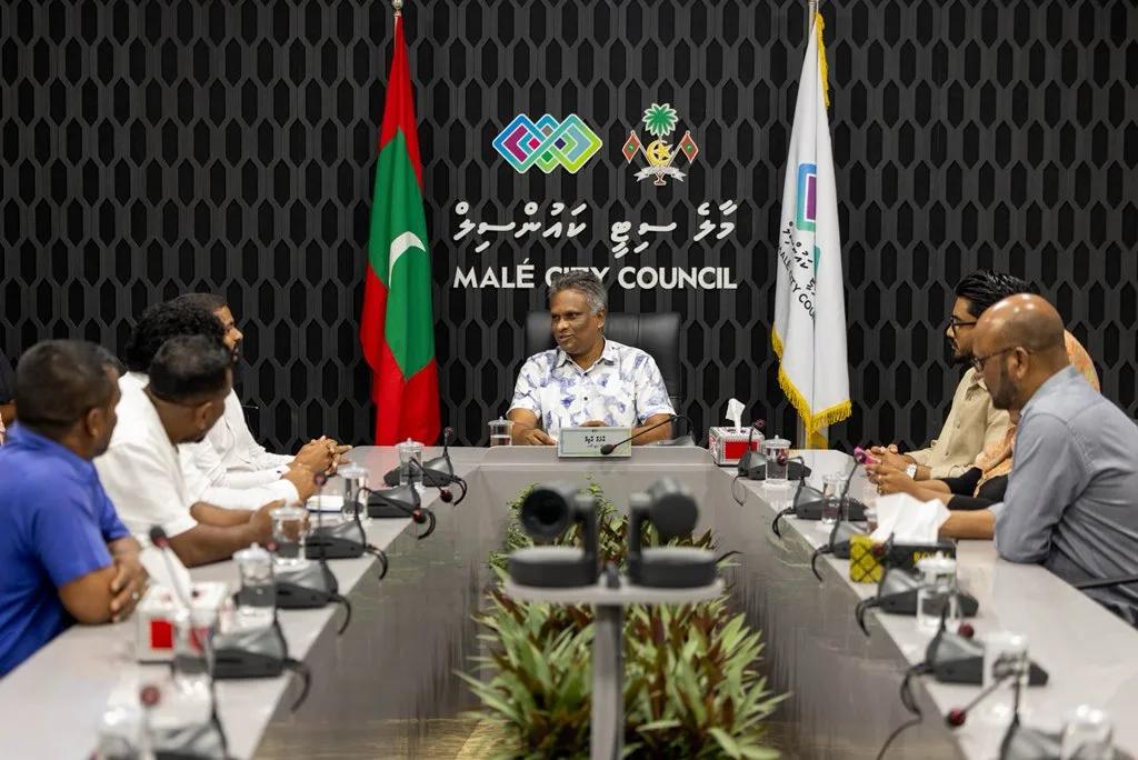 މާލެ ސިޓީ ކައުންސިލާއި މަގޫދޫ ކައުންސިލް ގުޅިގެން މަސައްކަތް ކުރުމަށް މަޝްވަރާކޮށްފި