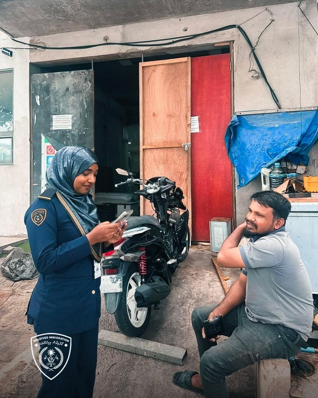 50 އަށްވުރެ ގިނަ ބިދޭސީން ބަލައި ފާސްކޮށް އެކަކު ބެލުމުގެ ދަށަށް ގެންގޮސްފި 