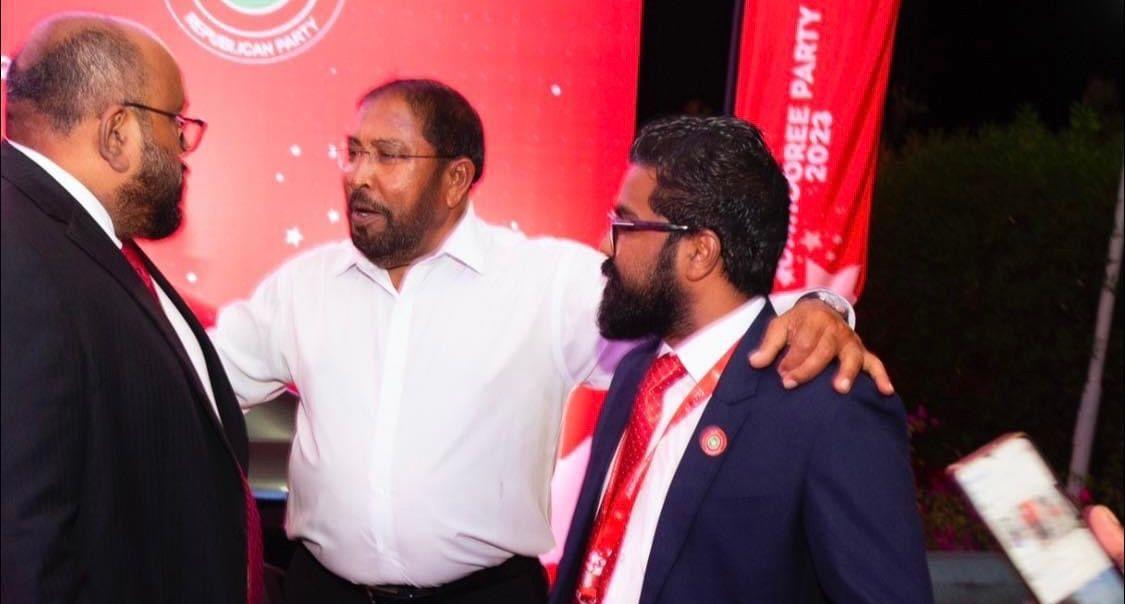 "މިއަދު ރައްޔިތުން ބޭނުންވަނީ ސީދާ ރައްޔިތުންގެ އަތުގާ ހިފާނެ ވެރިއެއް"