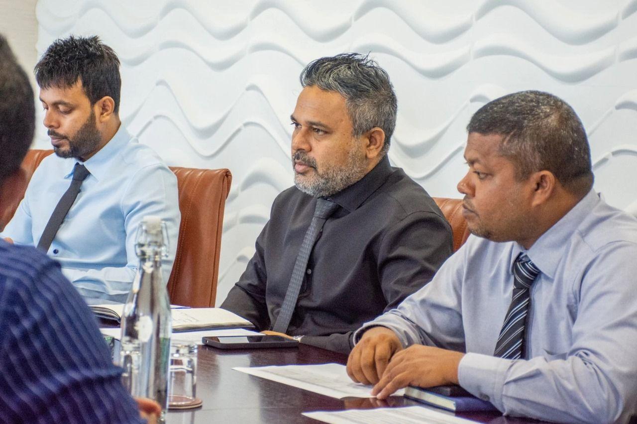 އައިސްޕްލާންޓްތައް އޮޕަރޭޝަނަށް ގެނައުމާ ގުޅޭގޮތުން މަޝްވަރާކޮށްފި