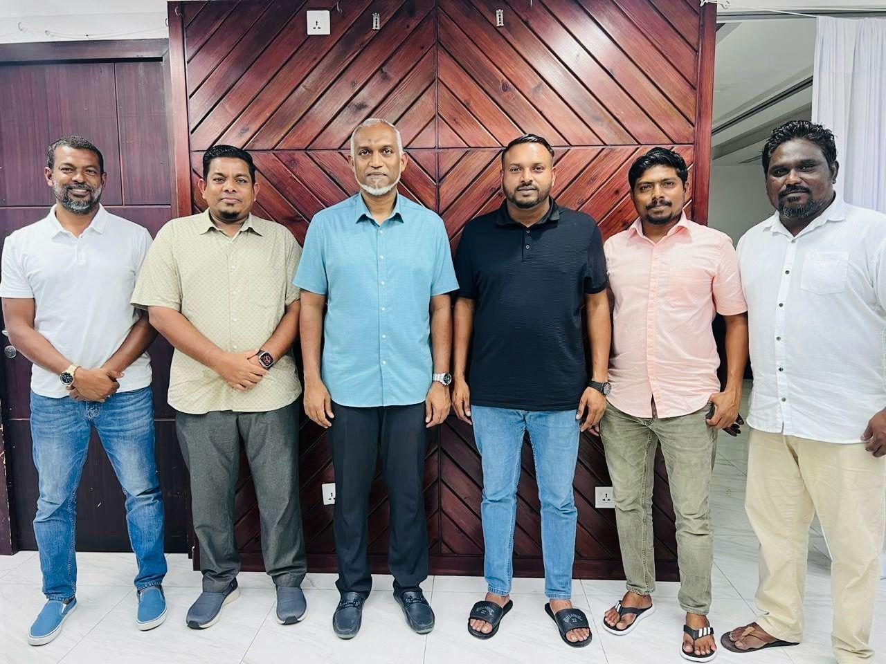 މާލެ ސިޓީގެ ތިން ކައުންސިލަރަކު ޕީއެންސީ އަށް