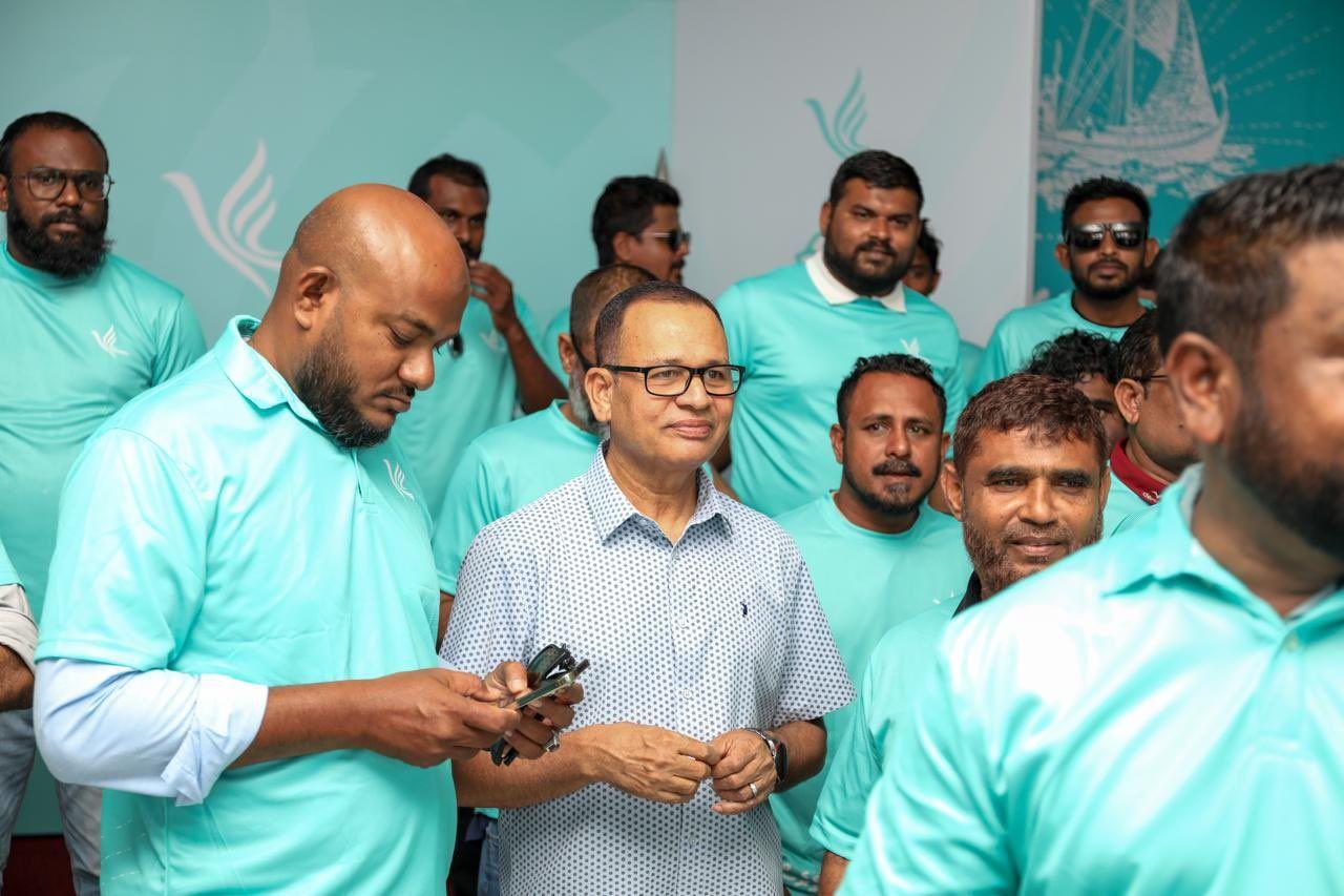 އަމާޒަކީ މަދުވެގެން 90،000 އަށް  ޕާޓީގެ މެންބަރޝިޕް އިތުރު ކުރުން: މިނިސްޓަރު އާދަމް ޝަރީފް