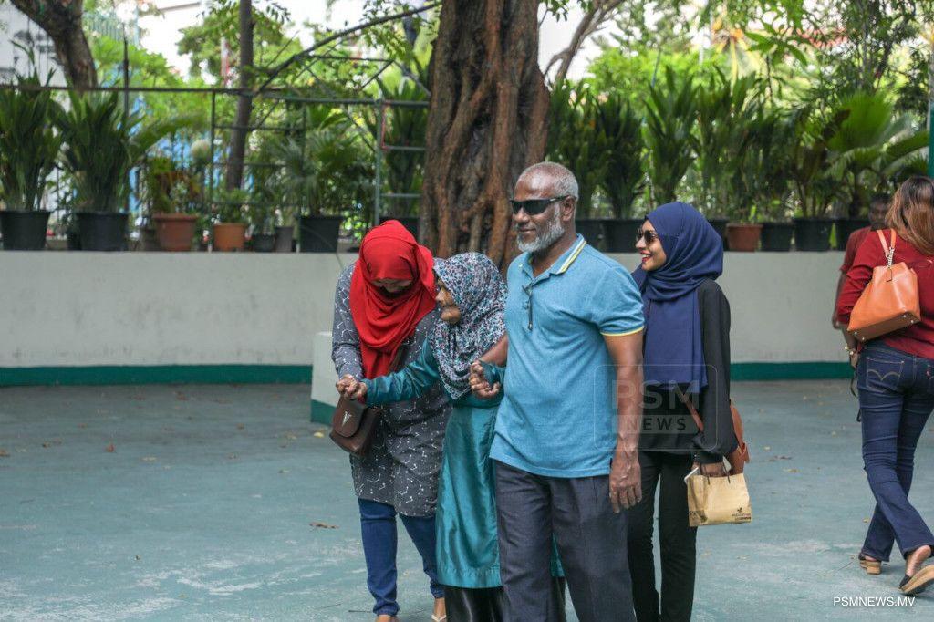 ޚިދުމަތްތެރިން އަނބުރާ ޚިދުމަތަށް ގެނައުމާ ގުޅޭ ދަފްތަރެއް އެކުލަވާލަނީ