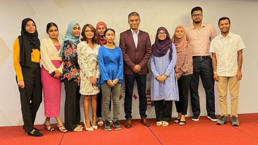 "ރައީސްގެ ސްކޮލާޝިޕް" ބޭނުން ދާއިރާ އަކުން ކިޔެވޭނެ ގޮތް ހަދައިފި