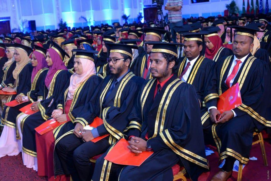 ސޮއިކުރާތާ ފަސް ދުވަސްތެރޭ ސްޓޫޑެންޓް ލޯން ހަމަޖެހޭނެ!