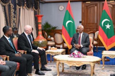އެފްއޭއެމް ތަރައްގީކުރުމަށް ފީފާގެ ރައީސްއާއެކު މަޝްވަރާ ކުރައްވައިފި