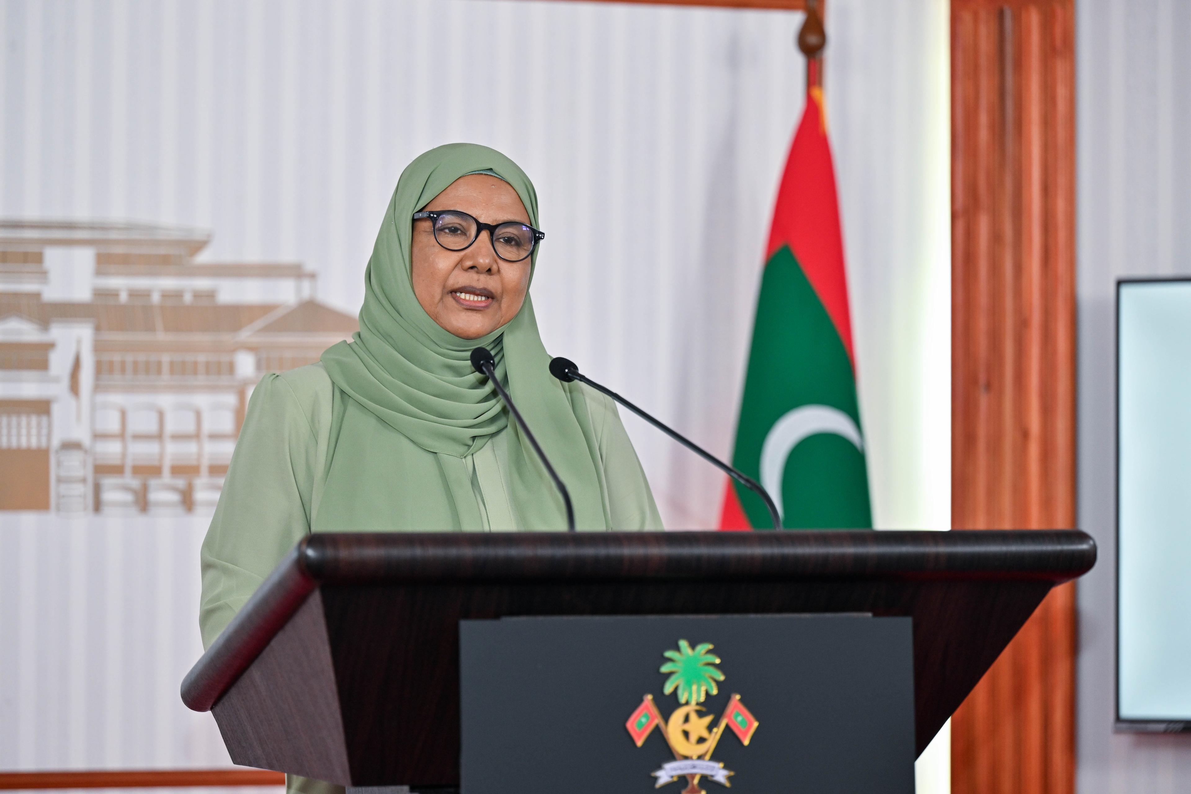 މިހާތަނަށް 110 ކުދިން އާއިލާތަކާއި ވަނީ ހަވާލްކުރެވިފައި: ވަޒީރު އާއިޝަތު ޝިހާމް