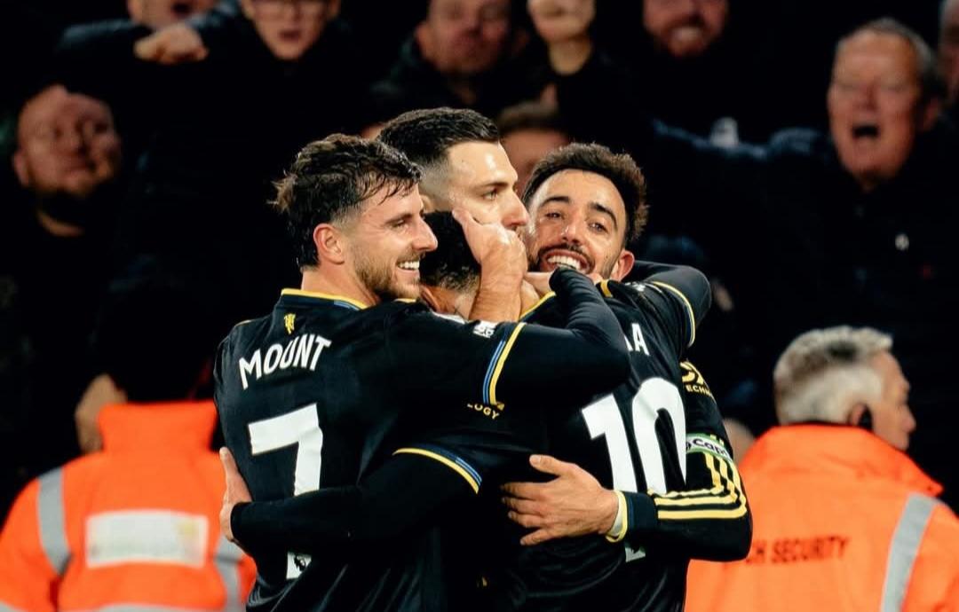 ތާވަލުގެ ފުލުގައި އޮތް ވުލްވްސް އަތުން ޔުނައިޓެޑަށް ފަސޭހަ މޮޅެއް