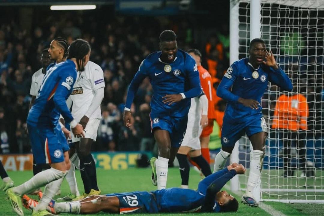 ޕަފޯސް އަތުން ފަހުވަގުތު ޗެލްސީ މޮޅުކޮށްދިނީ ކައިސެޑޯ