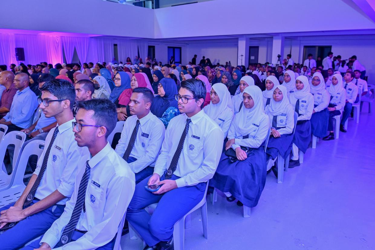 މި އަހަރުގެ އޯލަވެލް އިމްތިހާނު ފަށައިފި