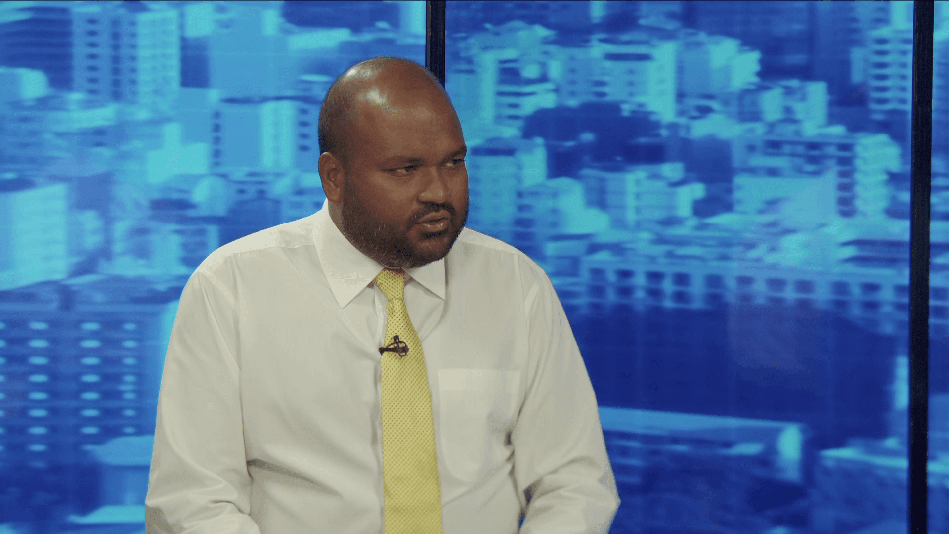 މިއުޅެނީ ދިވެހިރާއްޖެއަށް ނުކަތާވަރަށް ސިޔާސީ އިސްރާފު ގިނަވެގެން: އަލީ ވަހީދު
